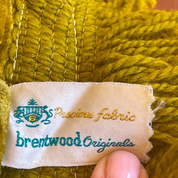 Vtg 1960’s-70’s VELVETEEN PILLOWS MCM Cottage Core Set of 2 Solid & Floral NICE! - Picture 3 of 12